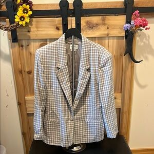 Haberdashery Checkered Blazer in Gray, Light Pink, and White